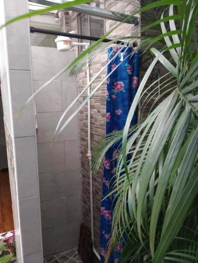 Noras Homestay Laureles เมเดยิน ภายนอก รูปภาพ