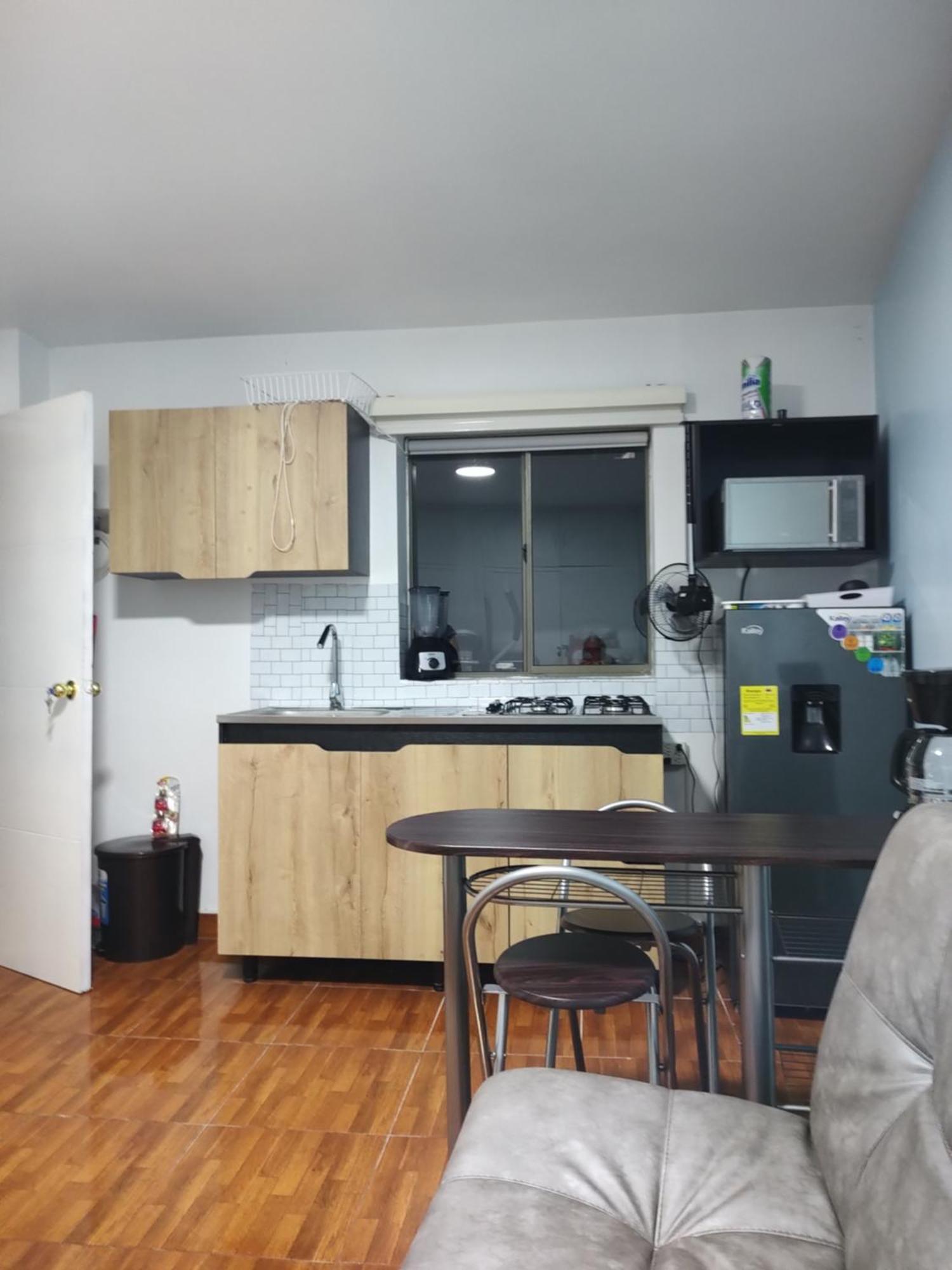 Noras Homestay Laureles เมเดยิน ภายนอก รูปภาพ